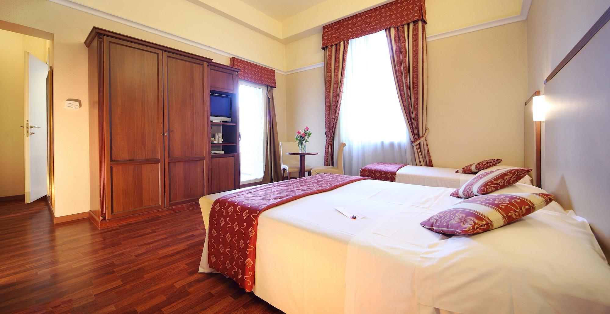 Villa Adriatica Ambienthotels Rimini Exteriör bild
